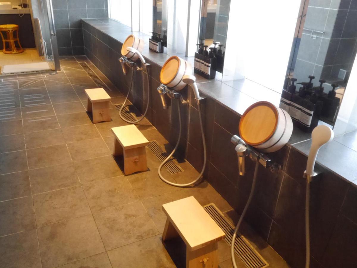 HEARTS Capsule Hotel&Spa HAKATA Fukuoka  Buitenkant foto