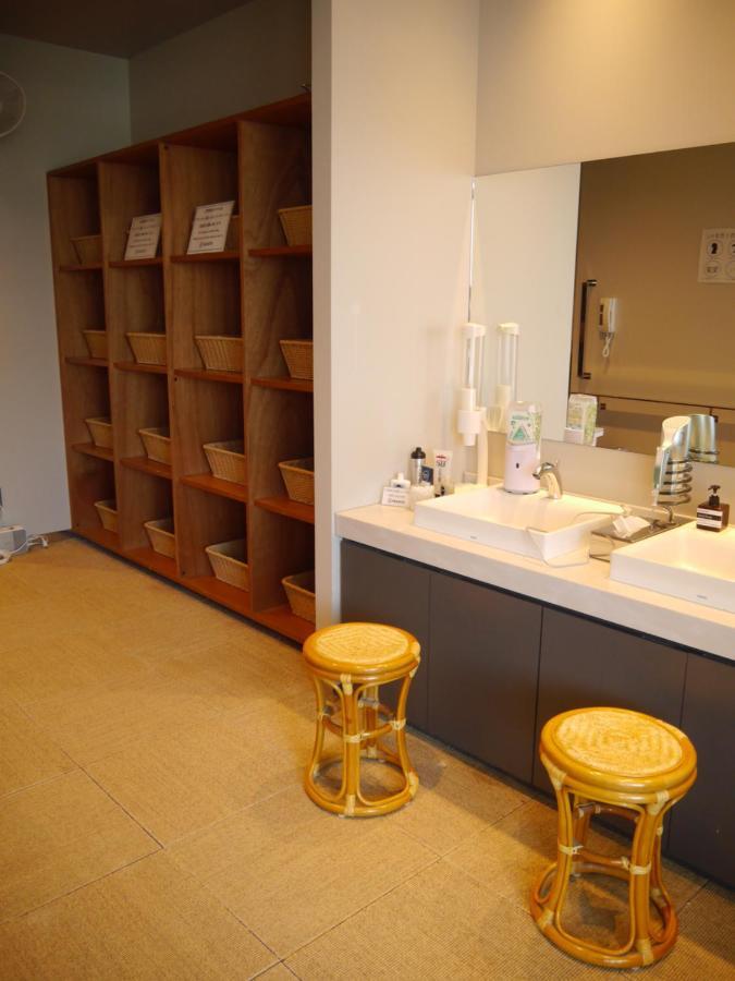 HEARTS Capsule Hotel&Spa HAKATA Fukuoka  Buitenkant foto